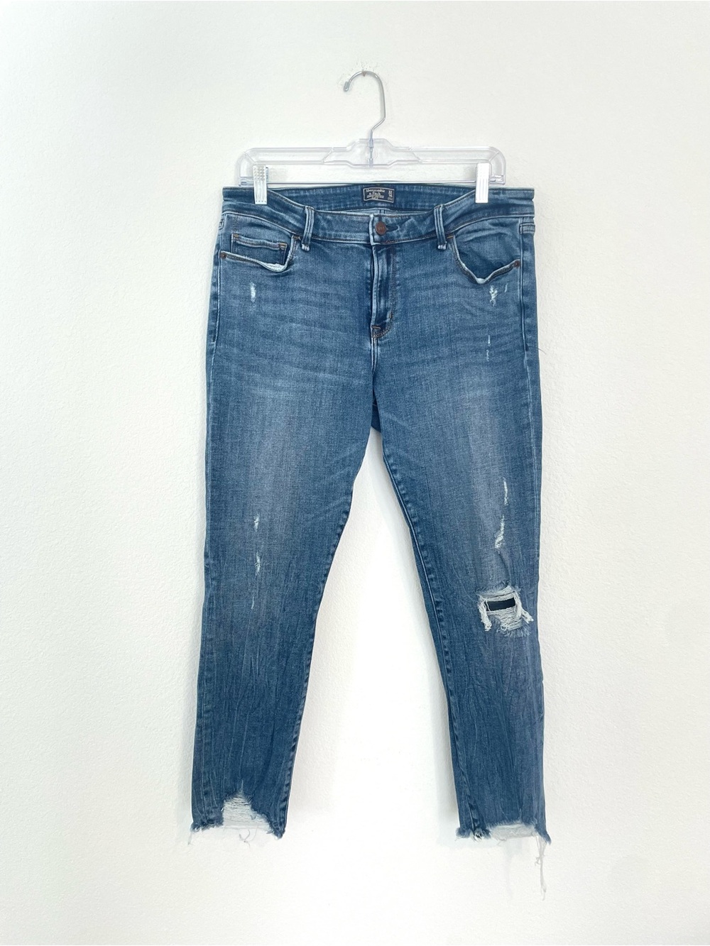 Abercrombie & Fitch Super Low Rise Ankle Distressed Skinny Jeans